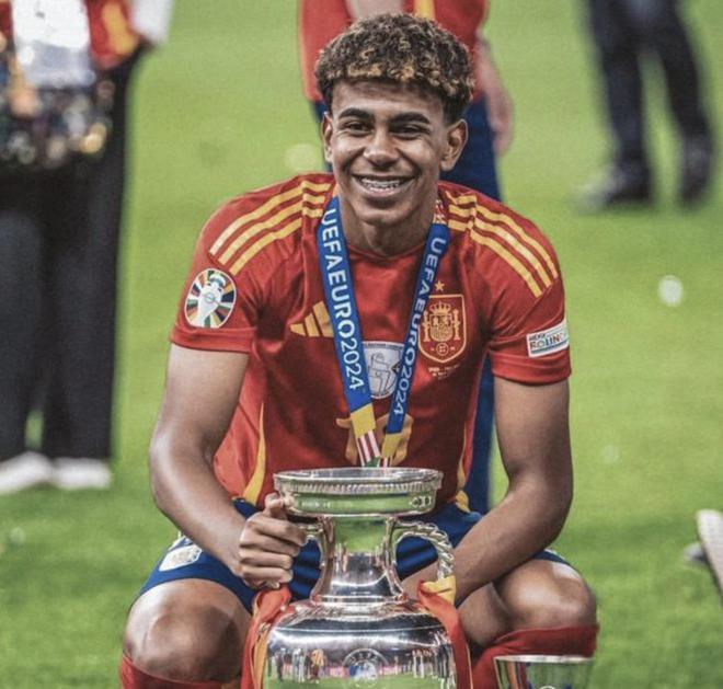 詹姆斯26+10助攻里程碑东契奇36+9 湖人逆转灰熊