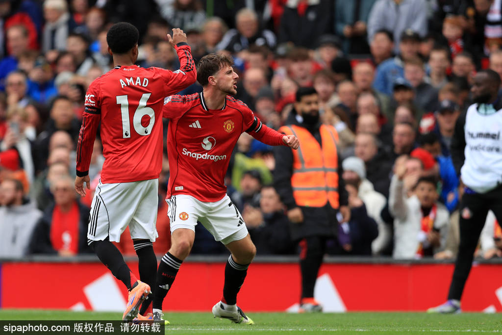 小蜜蜂主帅：罗梅罗的犯规是明显的红牌，我的球员不轻易倒地